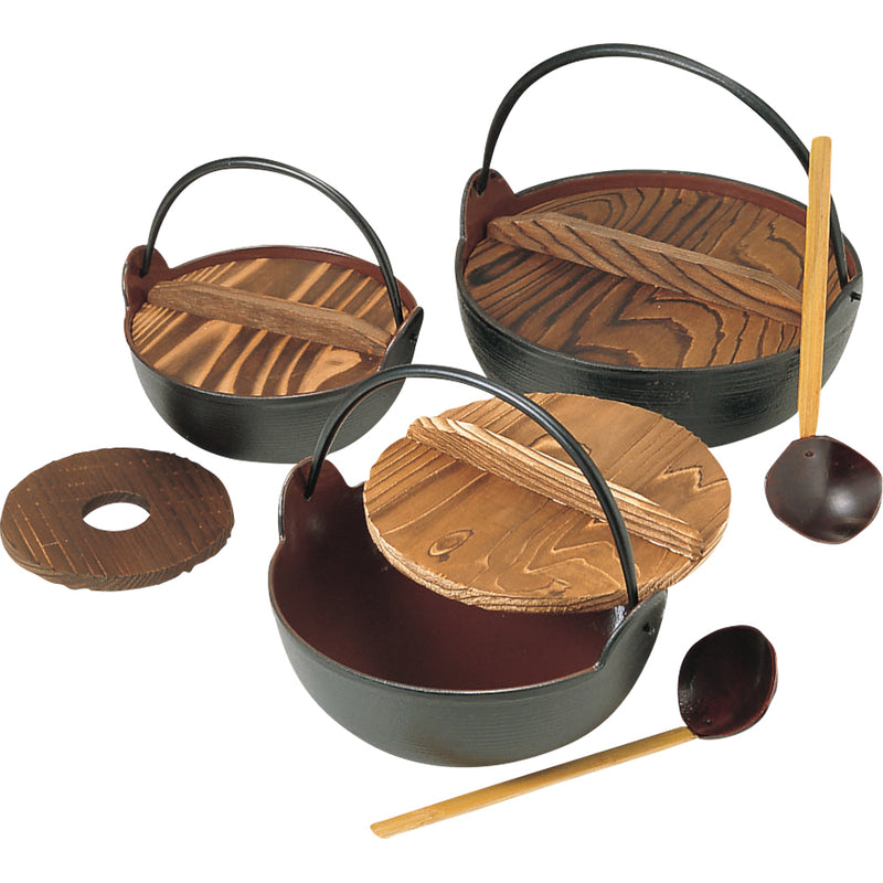 E-12五進鉄ﾎｰﾛｰ田舎鍋１８cm杓子付